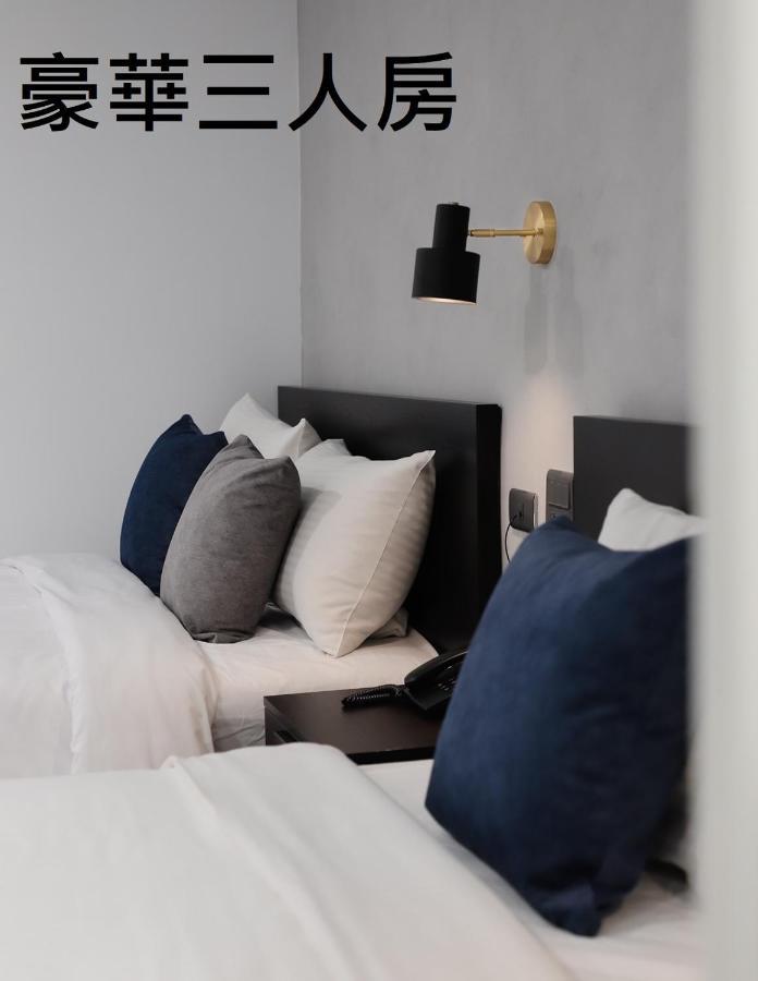 Tzu Chi Hotel Pingtung ภายนอก รูปภาพ